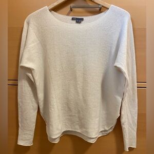 Vince size M lightweight wool/cashmere sweater